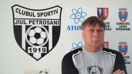 Homan a renunțat la funcția de antrenor cu portarii de la Jiul