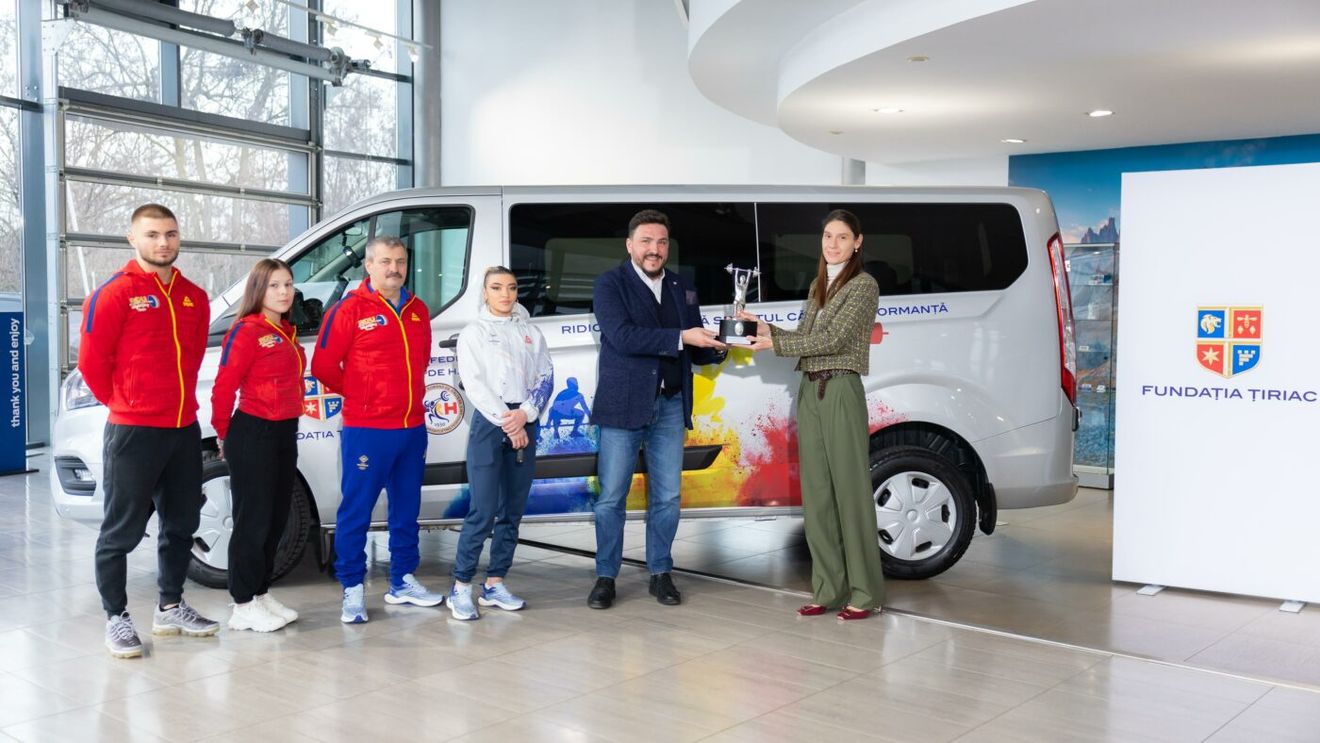Fundația Țiriac își continuă misiunea de susținere a performanței sportive prin donarea unui microbuz către Federația Româna de Haltere (P)