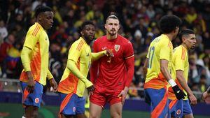 Radu Drăguşin are o singură cale să se impună la Tottenham! I-a transmis clar fundaşului: "Doar aşa poate"