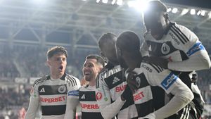 Președintele lui U Cluj, exuberant după victoria cu Rapid. „Dacă ne uităm în istorie nu cred că există un club care să aibă asta”