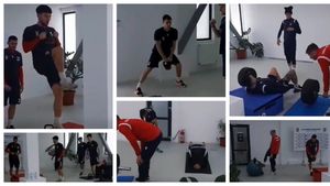 Chindia a ajuns să organizeze așa-zise antrenamente de forță pe holul noului său stadion și se mândrește cu asta! Fosta juristă și fostul medic au reclamat clubul la FRF