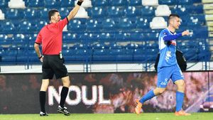 Ieșenii se revoltă după eliminarea din Cupa României. "Să fim lăsați și de arbitri. Fără decizii șmecherești, golănești! Am greșit cumva că am ajuns în play-off? Trebuia să fie altcineva acolo?"
