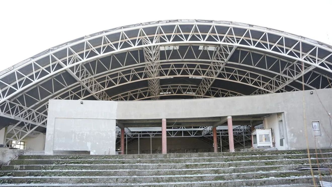 Timișoara mai are de așteptat pentru o sală nouă de sport. SCM Poli nu va avea unde să joace în cupele europene