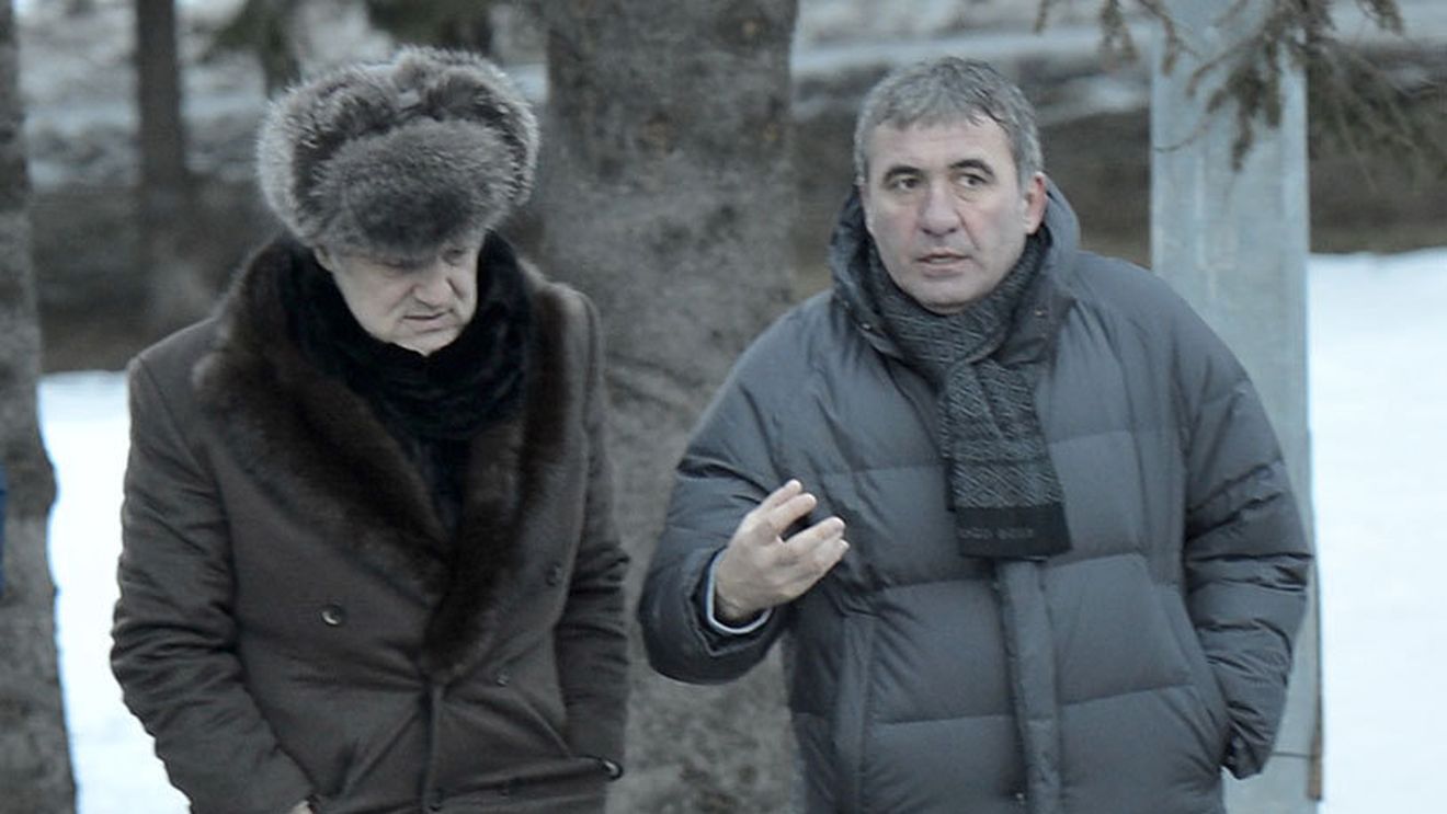 Hagi s-a săturat să privească de pe margine războiul dintre FCSB și CSA Steaua! "Regele", mesaj pentru Gigi Becali: "Să le dea o sumă de bani! Dacă nu vrea, să spună 'mulțumesc, luați echipa!'"