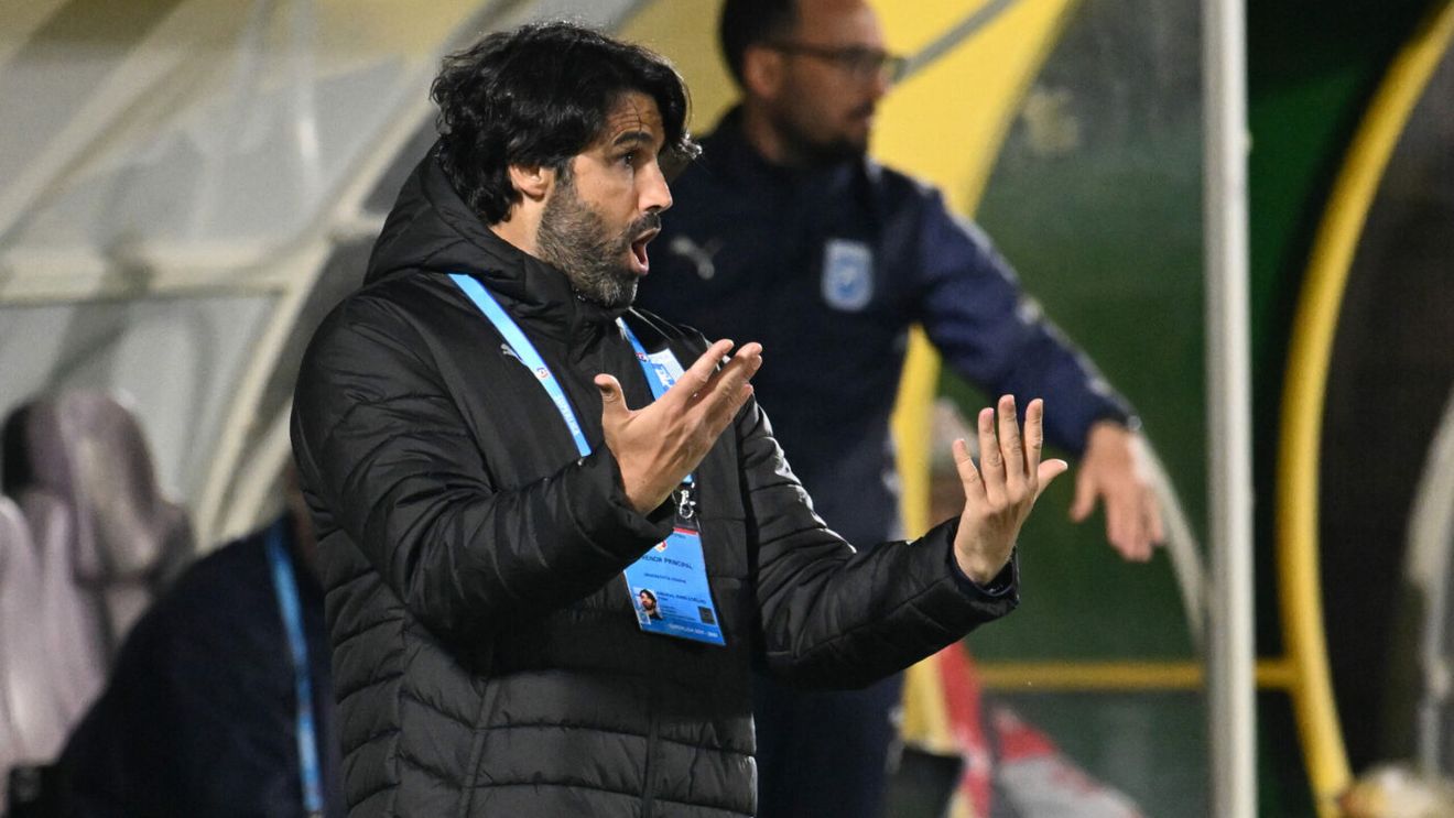 Reacția lui Filipe Coelho după ce oltenii au cântat în vestiar „Cine e pe primul loc?”