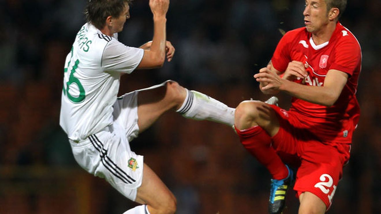 Sorții "lucrează" pentru Steaua: Twente își poate pierde golgheterul cu 10 goluri în 16 meciuri!** FC Vaslui a luat două din ele și nu a mai văzut Liga