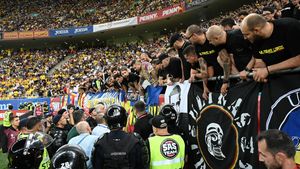 FRF nu a mai suportat și s-a dezlănțuit împotriva gestului celor de la Uniți sub Tricolor: „Victorie în ciuda huliganilor!”. E război total între oamenii lui Răzvan Burleanu și ultrașii care au afișat bannerul controversat