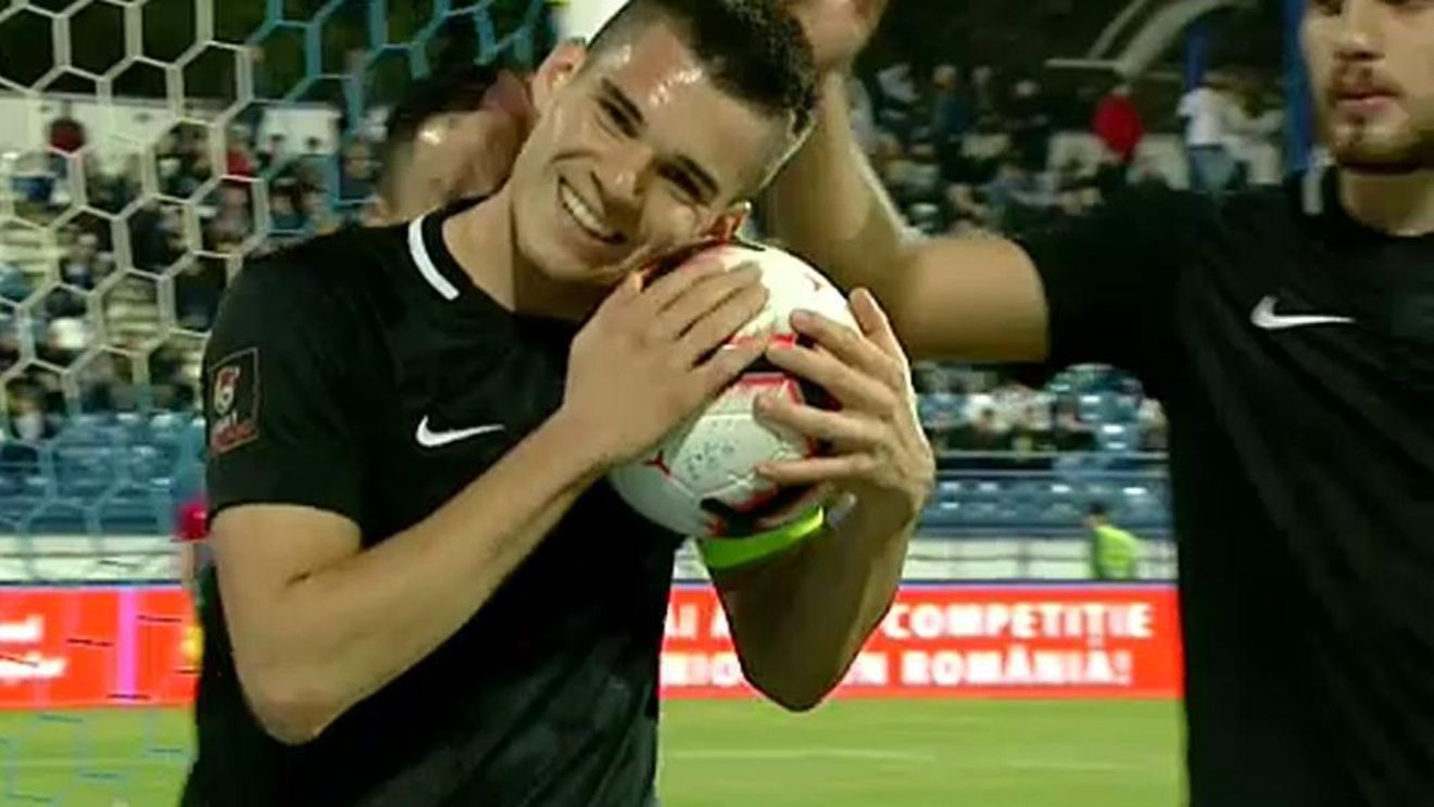 Performanță rară reușită de Ianis Hagi. Reacția fiului "Regelui": "Nu știu dacă mai e vreun jucător care să facă așa ceva, poate doar Dembele. Chiar sunt curios, voi vorbi cu ofițerul de presă"