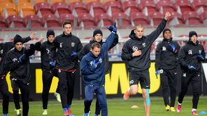 Reghecampf l-a convins pe Becali!** Ce schimbare în primul '11' a primit "girul" patronului pentru returul cu Ajax: