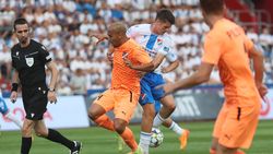 Format la FC Barcelona și la FC Porto, mijlocașul a semnat oficial cu formația roș-albastră!