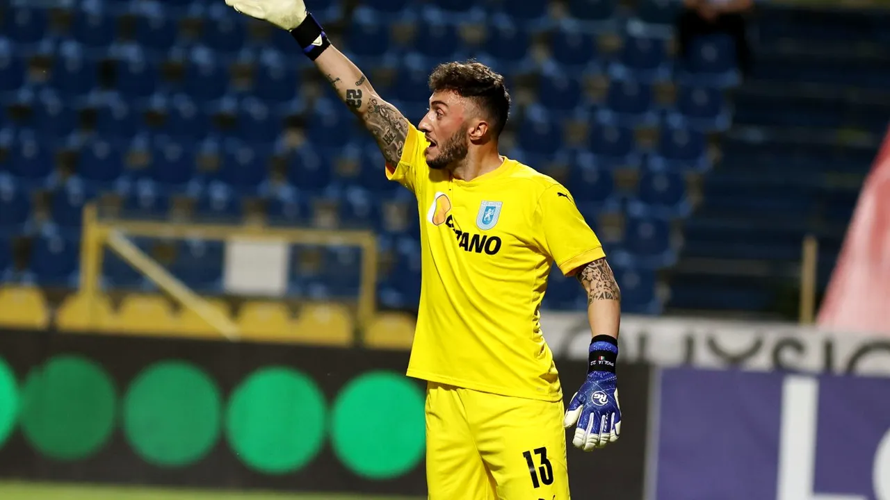 „Nu mi-am dorit să plec niciodată, dar dacă vine un alt portar...”. Mirko Pigliacelli, reacție categorică după ce Universitatea Craiova l-ar fi transferat pe David Lazar