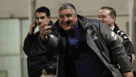 Cuvântul lui îl poate împăca pe Coman cu galeria!** Rică dezaprobă atitudinea fanilor: "Ă‚știa nu sunt suporteri"