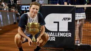 Danezul Elmer Moller, noul campion al turneului Concord Iași Open, după o finală de vis cu francezul Titouan Droguet