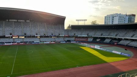 Cum arată gazonul de pe Cluj Arena după festivalul Untold! Fanii lui U Cluj pregătesc o coregrafie specială pentru derby-ul cu CFR și promit un comportament văzut doar pe stadioane din Asia