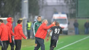 Astra, la un pas de dezastru deși e lider în Liga I! Șumudică are un mesaj clar: "Dacă echipa va fi depunctată, îmi dau demisia!" Strigătul de disperare din vestiar: jucătorii vor să depună memorii