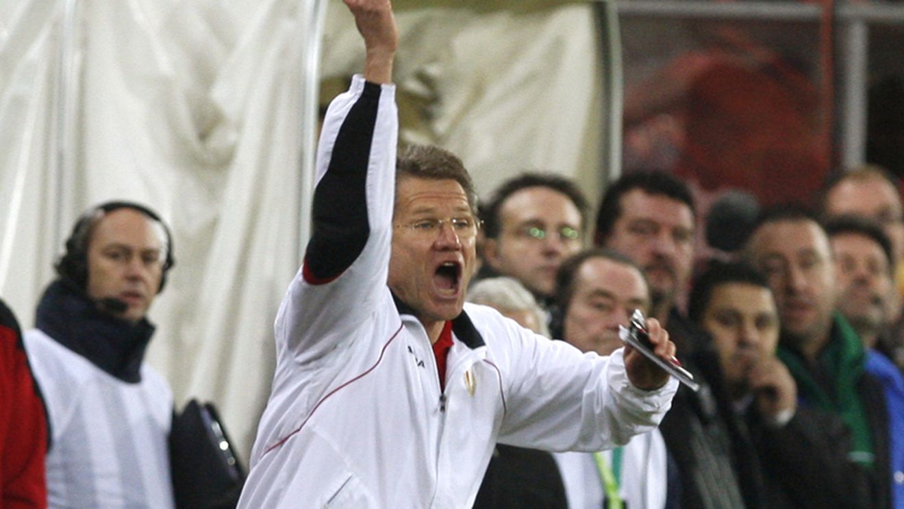 Trage de Tamaș!** 'Hai la Standard'