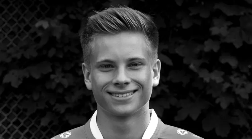Tragedie în fotbalul european. Niklas Feierabend, jucătorul lui Hannover '96, a murit într-un accident de mașină