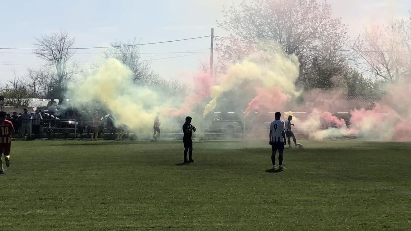 Ce-a făcut Ileana cu Dinamo București în două nopți, de povestit la copii și nepoți! Călărășenii din Bărăgan cu cinci jucători africani în L4 și primar la al șaptelea mandat: „Am scris istorie cu 100 de euro primă de victorie” | REPORTAJ EXCLUSIV