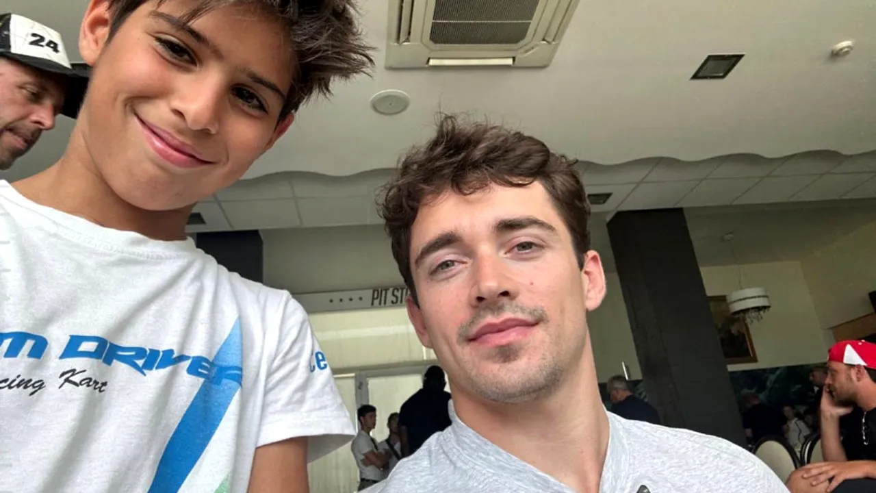 Ce sportiv român a fost felicitat la Napoli de pilotul de Formula 1, Charles Leclerc! „Nu voi uita niciodată aceste clipe