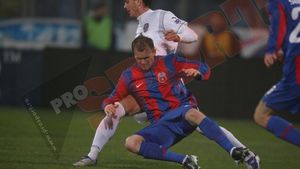 Minteuan a schimbat toată apărarea!