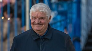 Ioan Andone, dezvăluiri despre Arpad Paszkany! „Ne întâlnim în vacanțe”. Ce discută cei doi milionari și cum e viața „Fălcosului” în Spania, în stațiunea bogătașilor