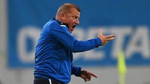 Dorinel Munteanu o acuză pe CFR Cluj pentru arbitrajele suspecte de pe teren propriu: „Au avut ceva avantaje!”