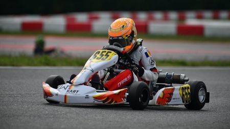 Doctor Mini Rally. Puștiul care pune în umbră până și familia premierului Merkel. "Dacă nu ajung în Formula 1 sau în Formula 2 mă fac doctor"