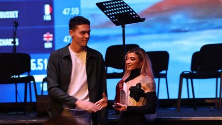 CS Dinamo i-a dat cea mai mare lovitură rivalei CSA Steaua București când l-a transferat pe David Popovici, iar acum îi recunoaște meritele campionului olimpic și mondial. Ce premiu i-a oferit