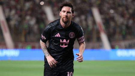 „Doar cel mai bun jucător din istorie poate înscrie așa”. Leo Messi a marcat un gol fabulos și reacțiile au venit imediat