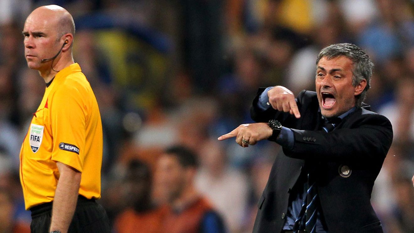 Mourinho, 'studiat' de UEFA! E portughezul cel mai bun antrenor 'în timpul meciului'?