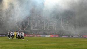 Slavă ție, studenție: când fotbalul frumos bate surogatul cu gust de sărăcie! Cronică de Gabriel Berceanu la U Cluj - CFR Cluj 3-2
