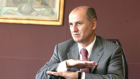 Copos: "Nu bag clubul în insolvență și nici în faliment,** soluția este să preia altcineva Rapidul"