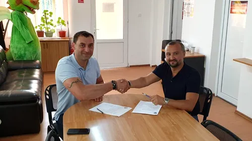 Adrian Petrea a semnat contractul cu CSM Bacău și este noul antrenor al echipei. Obiectivele cu care fostul internațional pleacă la drum