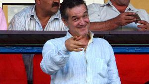 "În derby-uri pot fi oricând surprize, Dinamo poate câștiga"** Becali: "Știe și Ganea că sunt outsideri"