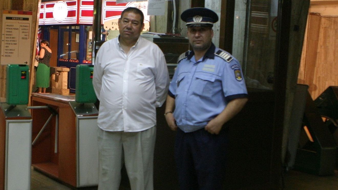 Simion aruncă mănușa!