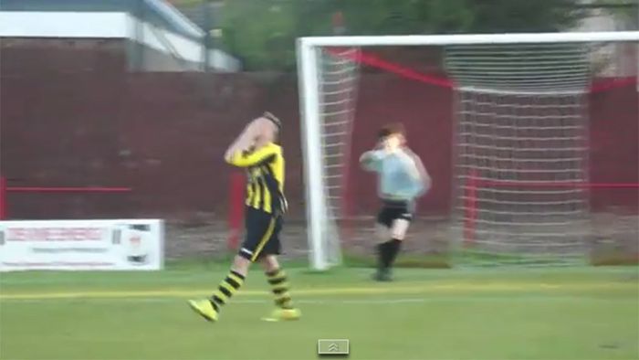 VIDEO | Un penalty cum nu ai mai văzut. Portarul s-a bucurat prea devreme, arbitrul a validat golul