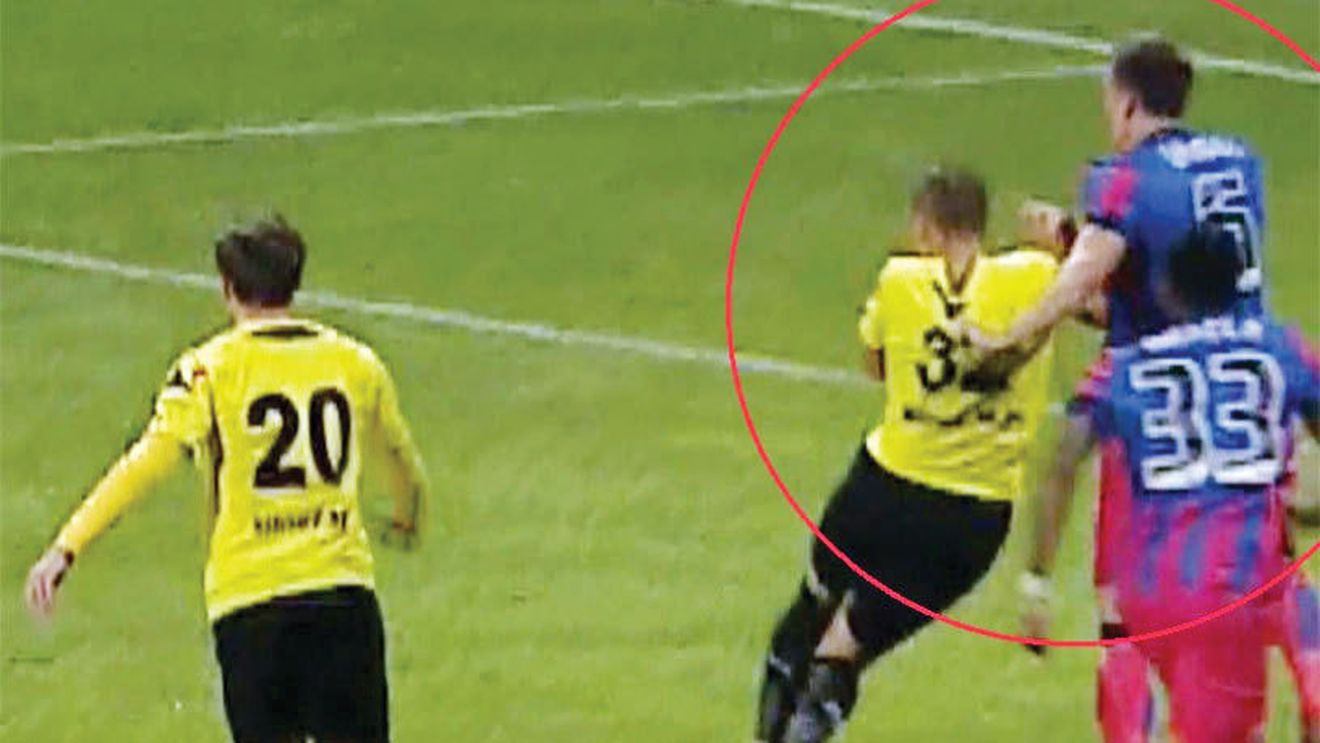 Îi ajută și arbitrii! În patru jocuri din actualul sezon al Ligii I, Steaua a beneficiat de erorile "fluierașului"