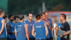 "Steaua poate spera la titlu!** Ilie nu e un antrenor slab!" TU CE CREZI?