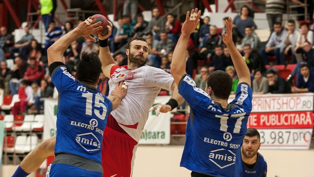Minaur Baia Mare, în Final Four-ul Cupei României după ce a învins Dinamo, la București, cu 32-29