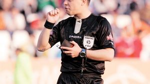 Marius Avram va arbitra Unirea - Dinamo**, Balaj va conduce Rapid - Craiova! Vezi programul complet!
