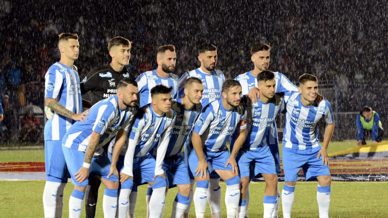 CS Hunedoara chiar a sperat la un miracol cu FCSB! Am aflat prima pe care au ratat-o gazdele în super meciul din 16-imile Cupei României | EXCLUSIV