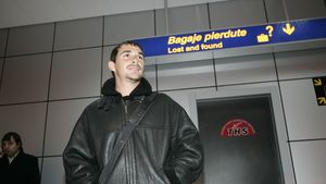 "Nu ai jucat nimic! Plângi la FIFA!"**