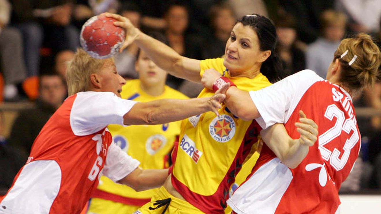 Naționala feminină se va pregăti cu antrenorii Caba și Târcă