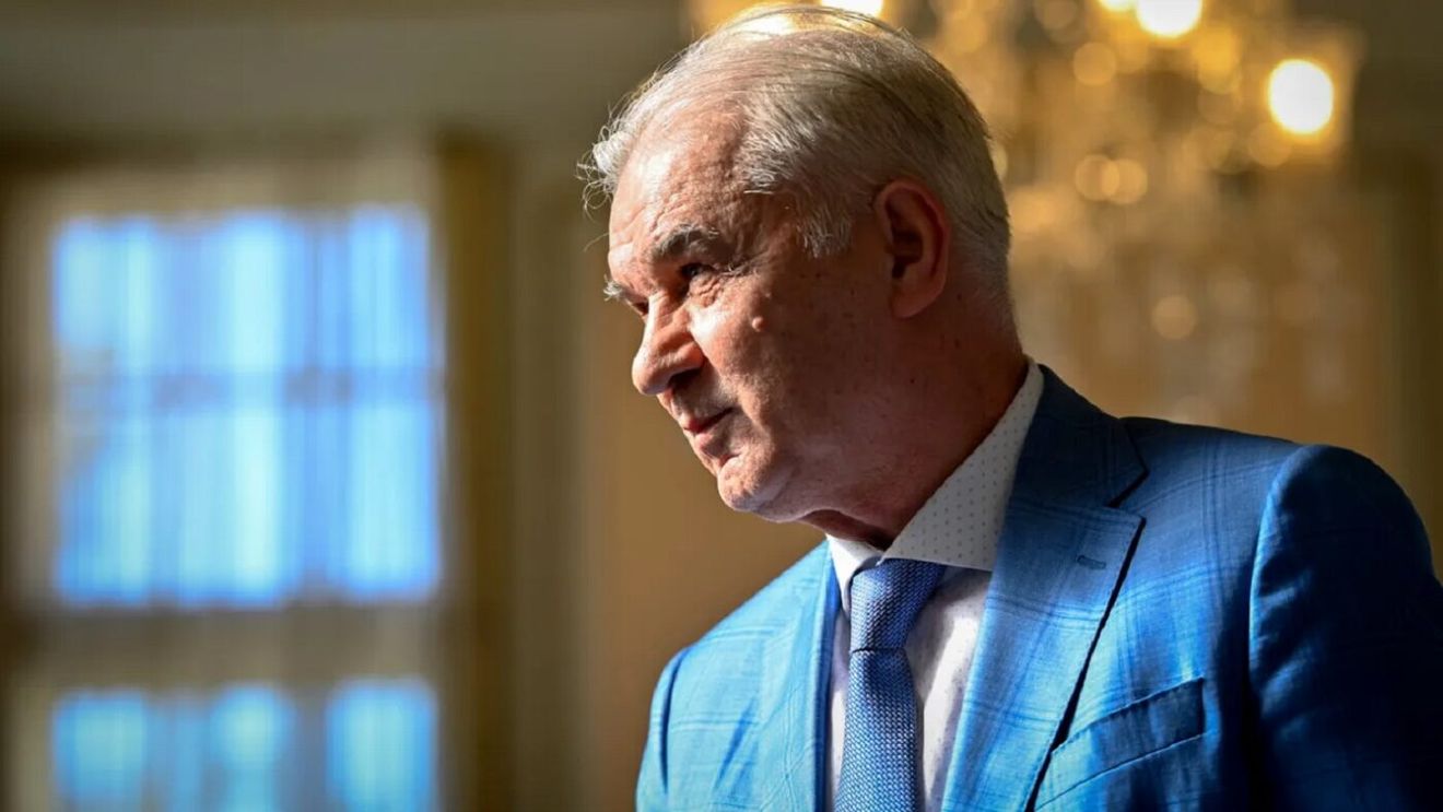 Anghel Iordănescu a împlinit 76 de ani. Cum descoperă generația Alpha reperele copleșitoare ale unei legende
