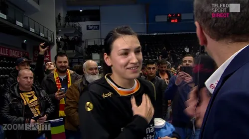 FOTO | Cristina Neagu, înconjurată de fani după victoria cu Midtjylland! Moment superb petrecut în Danemarca