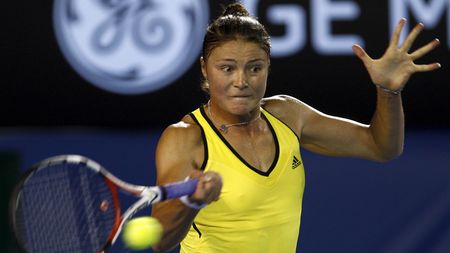 Serena Williams și Dinara Safina se luptă la Australian Open și pentru primul loc în clasamentul WTA