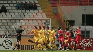 "Lipsa spectatorilor a făcut ca spectacolul din teren să fie slab"