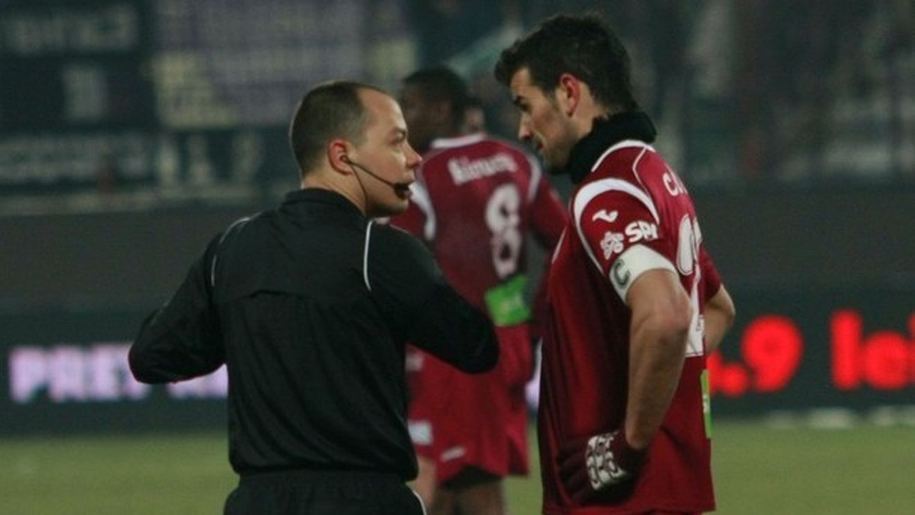 Cadu, amendat cu 6.000 de lei pentru că a lovit cu picioarele o ușă!** VEZI sancțiunile după derby-ul Clujului