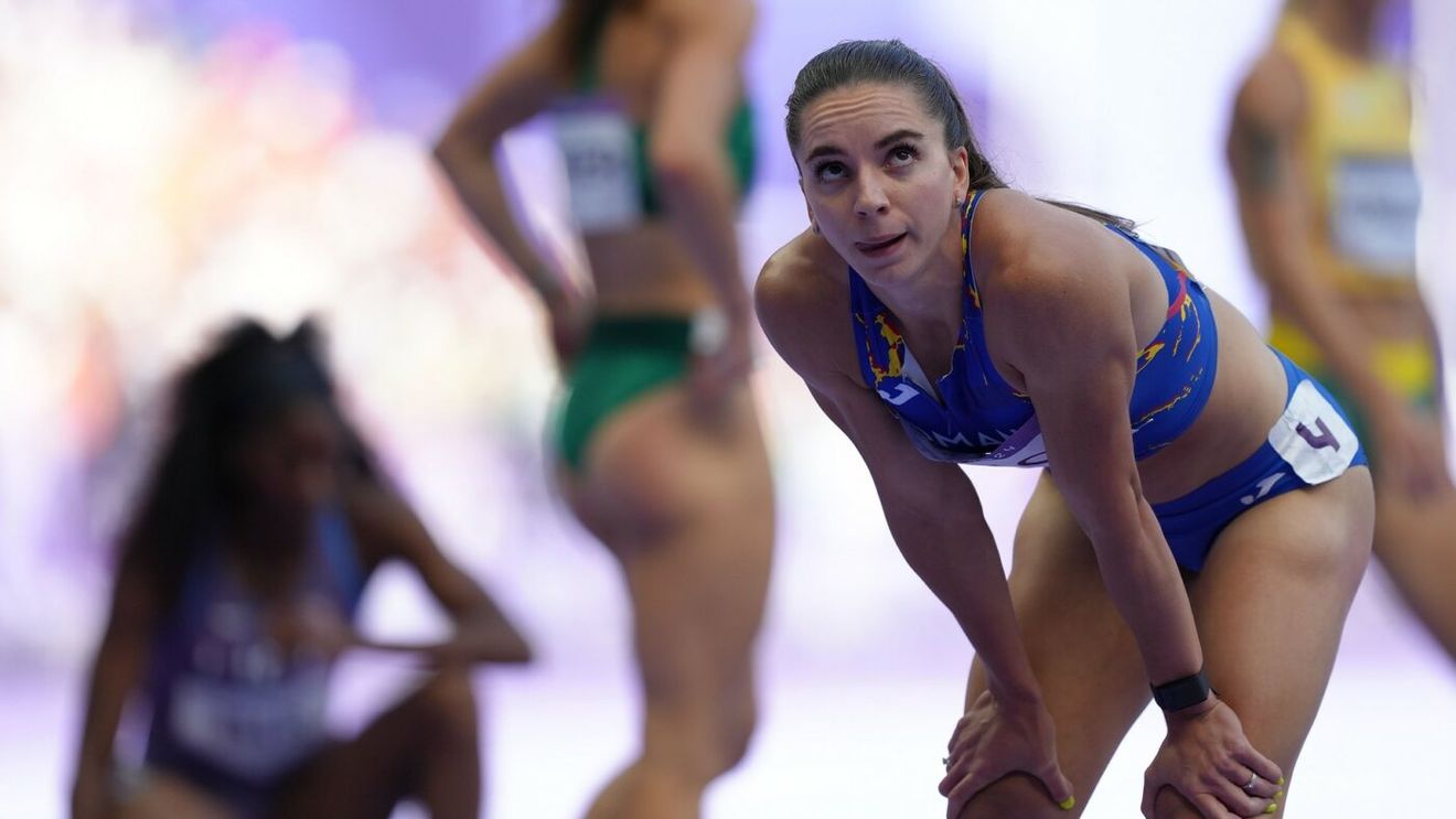 Andrea Miklos a reușit cel mai bun timp al său în acest an și s-a calificat în semifinale la 400 de metri