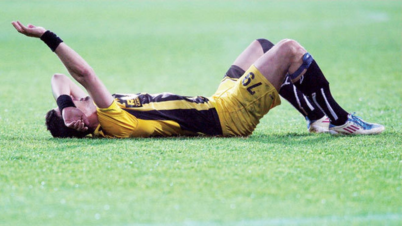 Momente de COȘMAR trăite de "stegari"!** 17 jucători blocați trei ore în lift! Ce s-a întâmplat